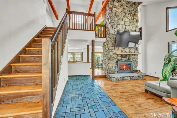 $699,900 | 11 Spruce Mountain Trail, Danbury, CT 06810