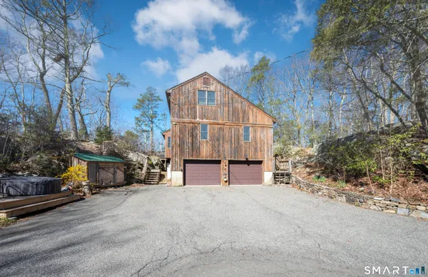 $699,900 | 11 Spruce Mountain Trail, Danbury, CT 06810