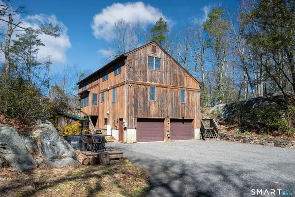 $699,900 | 11 Spruce Mountain Trail, Danbury, CT 06810