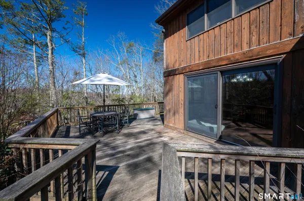 $699,900 | 11 Spruce Mountain Trail, Danbury, CT 06810