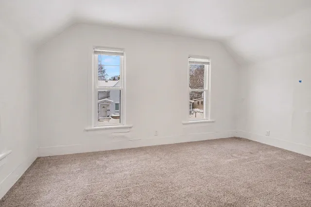 $250,000 | 1325 Buffalo Avenue Northeast, Grand Rapids, MI 49505