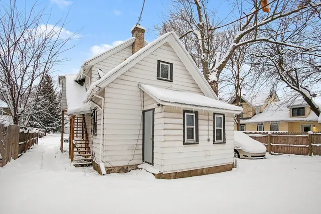 $250,000 | 1325 Buffalo Avenue Northeast, Grand Rapids, MI 49505