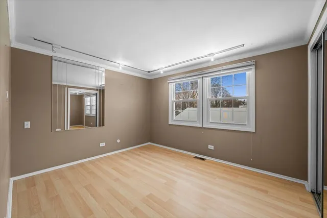 a view of empty room with window