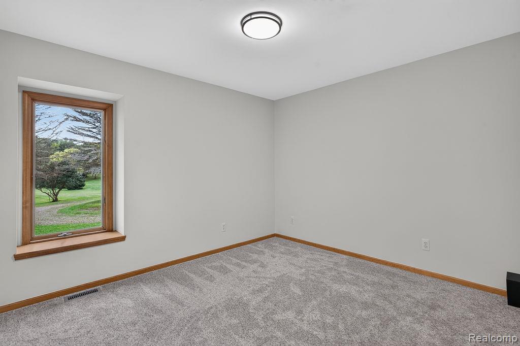 2524 Curtis Road Leonard, MI 48367 - Photo 30 of 93 Gallery Image 30