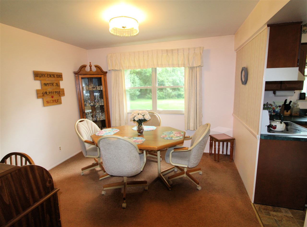5210 North Jennings Road Flint, MI 48504 - Photo 6 of 23 31389250-5.JPG