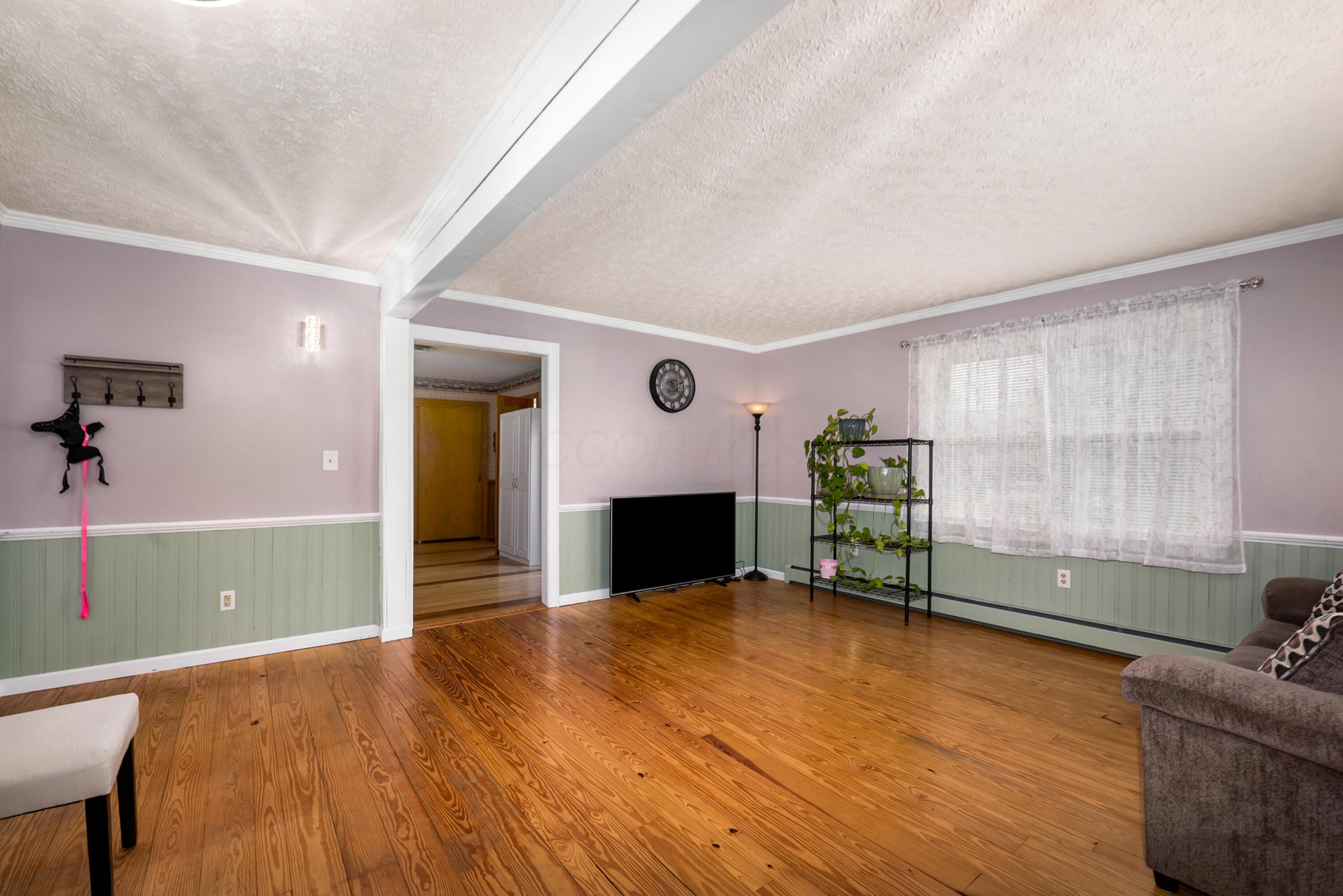 526 Northridge Road Circleville, OH 43113 - Photo 5 of 68
