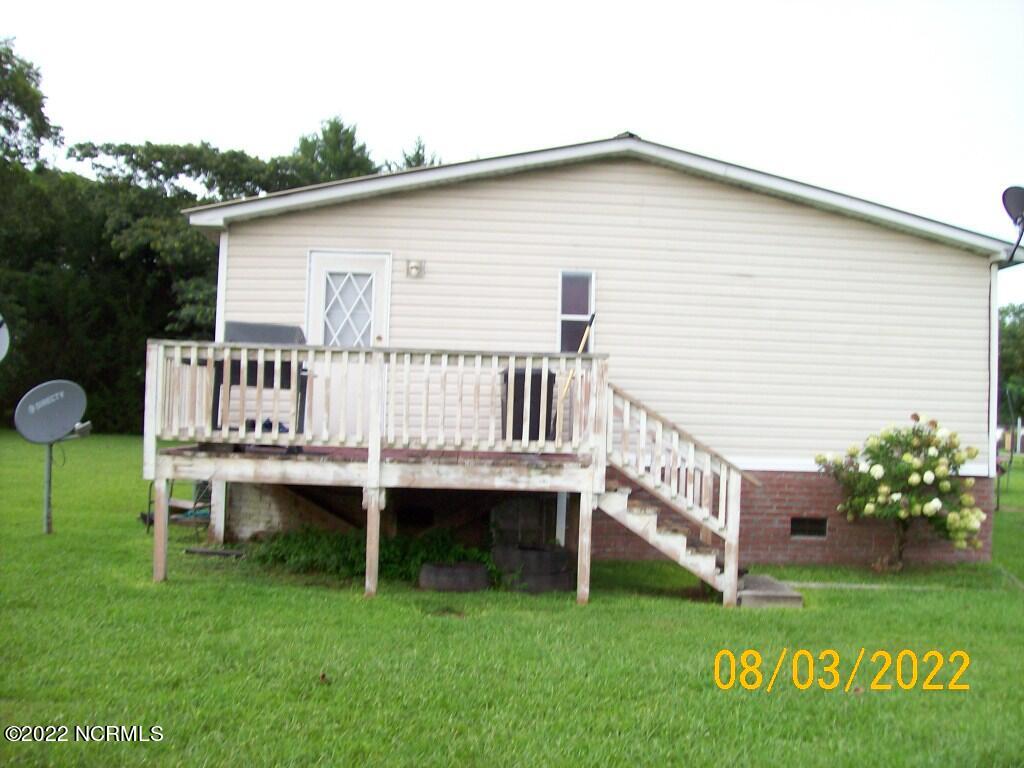 84 Rouse Road Willard, NC 28478 - Photo 4 of 14 Side Porch