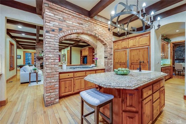 $6,725,000 | 5200 Jessen Drive, La Canada Flintridge, CA 91011