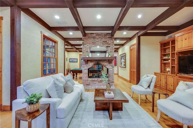 $6,725,000 | 5200 Jessen Drive, La Canada Flintridge, CA 91011