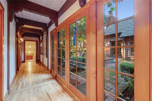 $6,725,000 | 5200 Jessen Drive, La Canada Flintridge, CA 91011