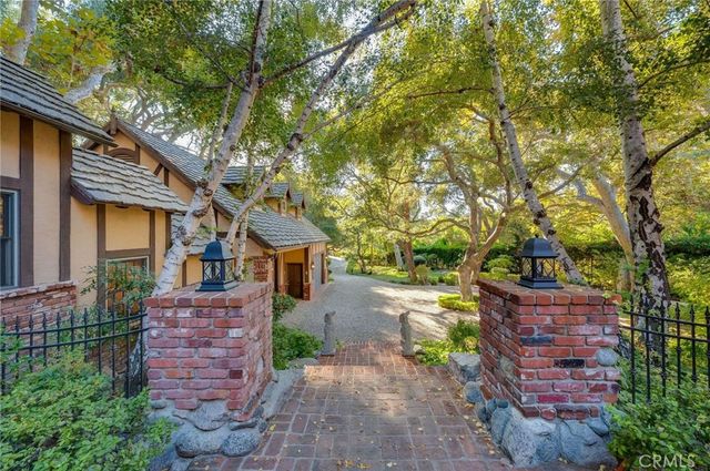 $6,725,000 | 5200 Jessen Drive, La Canada Flintridge, CA 91011