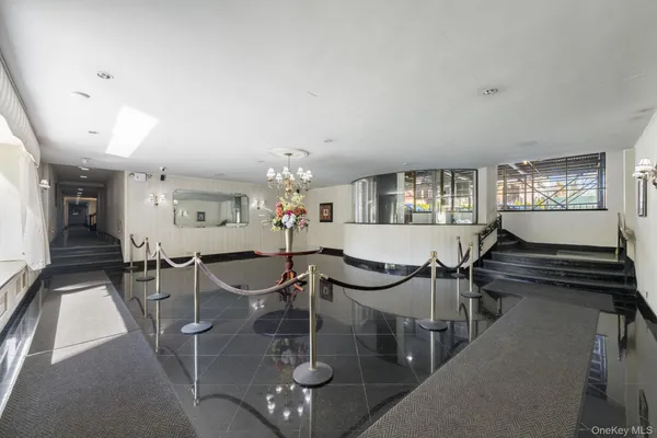 $220,000 | 143-50 Hoover Avenue, Unit 306 | Briarwood