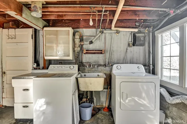 $585,000 | 365 Edwards Street, Crockett, CA 94525