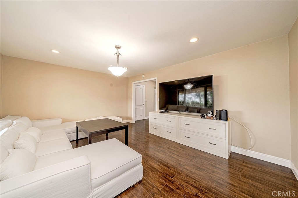 15243 Crosswood Road La Mirada, CA 90638 - Photo 3 of 33