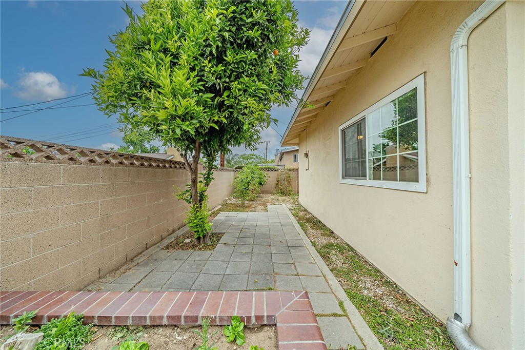15243 Crosswood Road La Mirada, CA 90638 - Photo 31 of 33