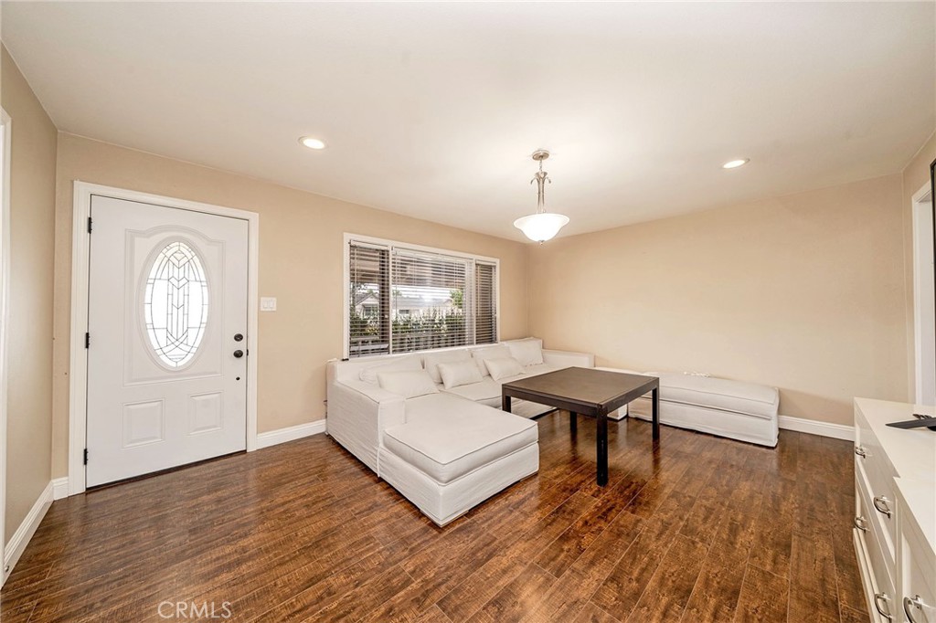 15243 Crosswood Road La Mirada, CA 90638 - Photo 4 of 33