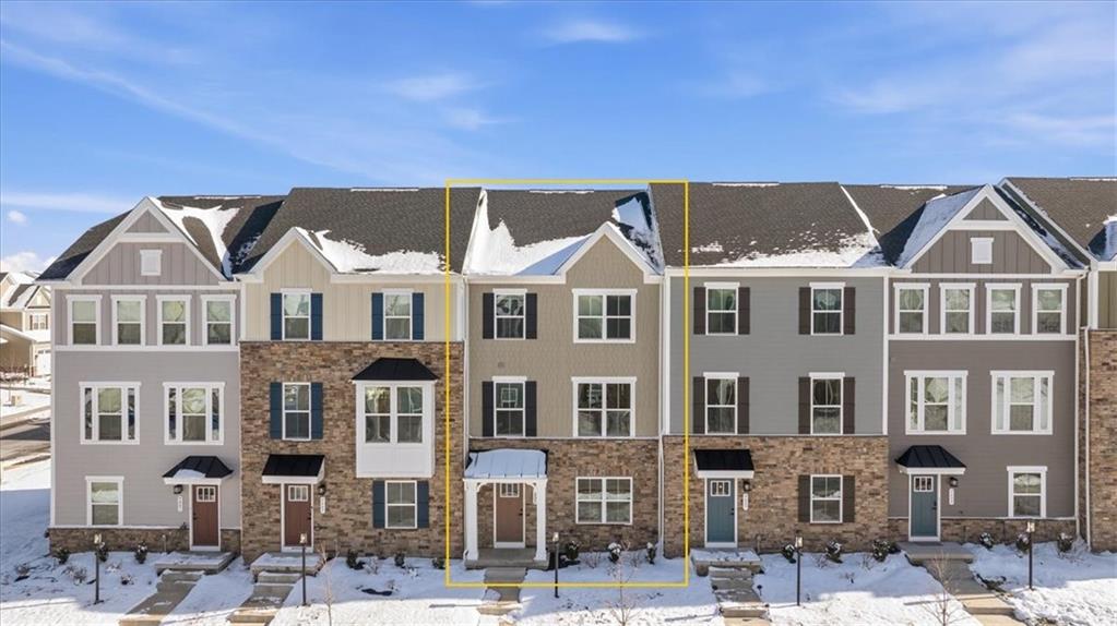 9005 Hickory Road Gibsonia, PA 15044 - Photo 2 of 38