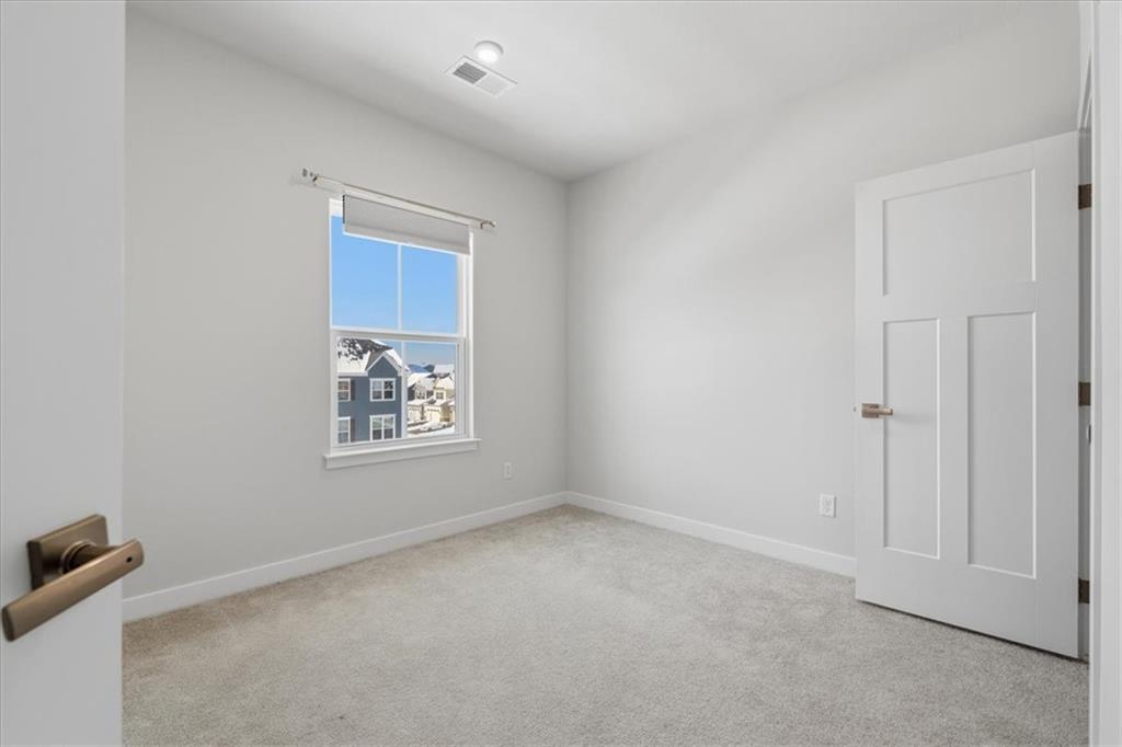 9005 Hickory Road Gibsonia, PA 15044 - Photo 21 of 38