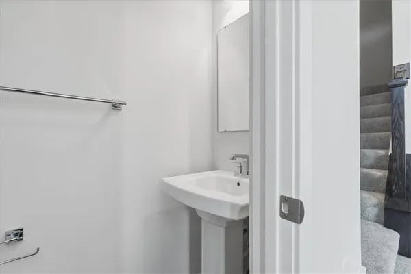 $425,000 | 9005 Hickory Road, Gibsonia, PA 15044