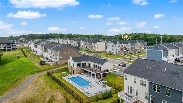 $425,000 | 9005 Hickory Road, Gibsonia, PA 15044