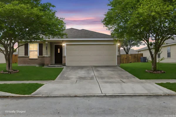 $1,675 | 213 Cactus Patch, Selma, TX 78154