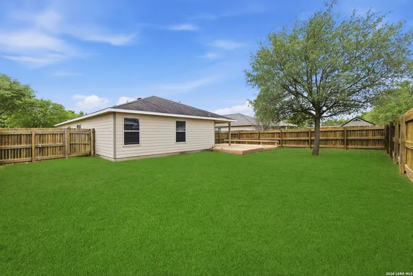 $1,675 | 213 Cactus Patch, Selma, TX 78154