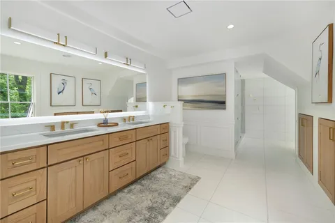 $2,895,000 | 31 Wright Lane, Jamestown, RI 02835