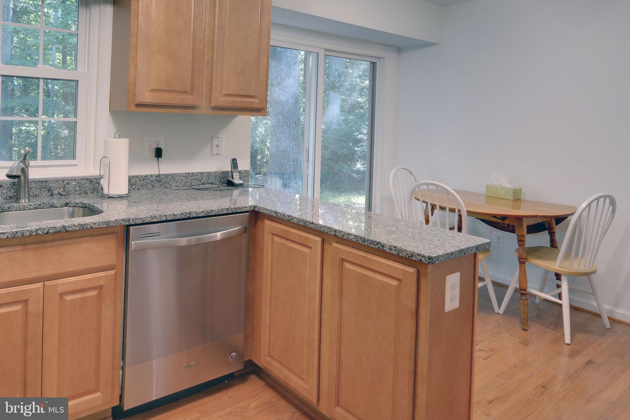 8811 Cuttermill Place Springfield, VA 22153 - Photo 6 of 12 Stainless Steel Appliances