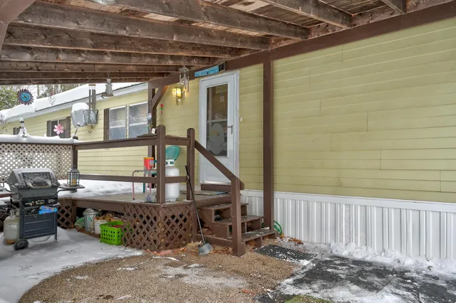 $60,000 | 42 Fox Hill Lane, Conway, NH 03813