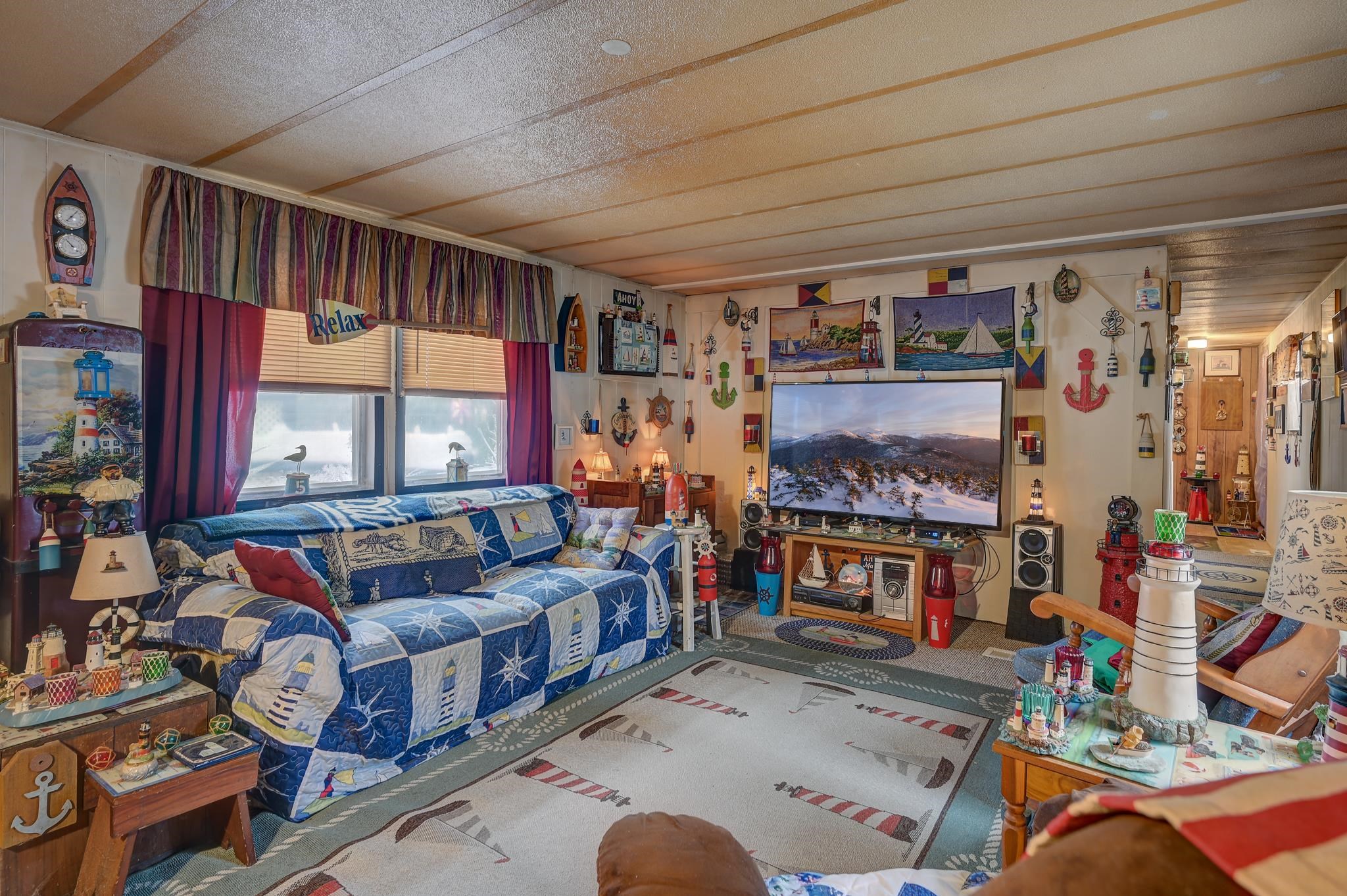 42 Fox Hill Lane Conway, NH 03813 - Photo 3 of 18