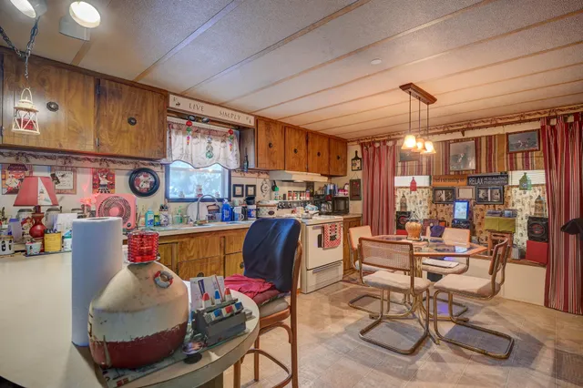 $60,000 | 42 Fox Hill Lane, Conway, NH 03813