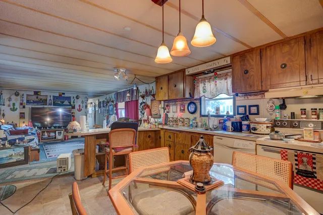 $60,000 | 42 Fox Hill Lane, Conway, NH 03813