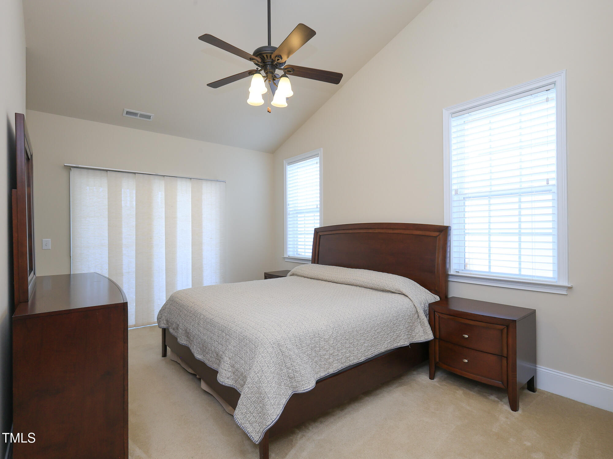 10529 Sablewood Drive, Unit 116 Raleigh, NC 27617 - Photo 28 of 57 038_10529_sablewood_116_primary_ste