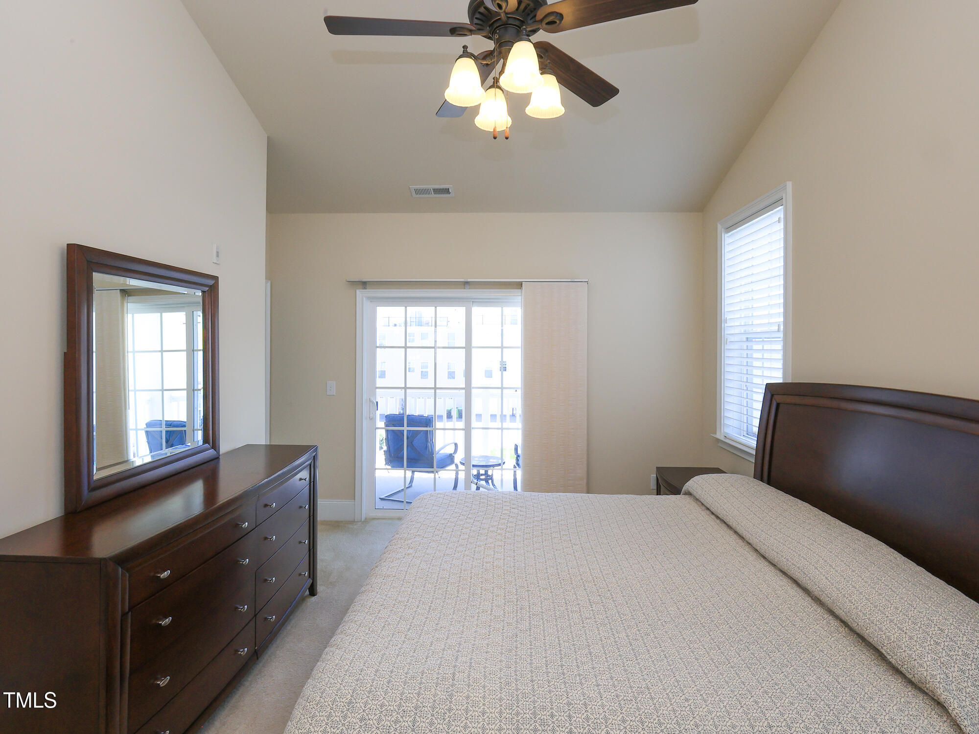 10529 Sablewood Drive, Unit 116 Raleigh, NC 27617 - Photo 30 of 57 041_10529_sablewood_116_primary_ste