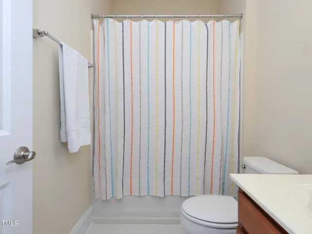 $375,000 | 10529 Sablewood Drive, Unit 116, Raleigh, NC 27617