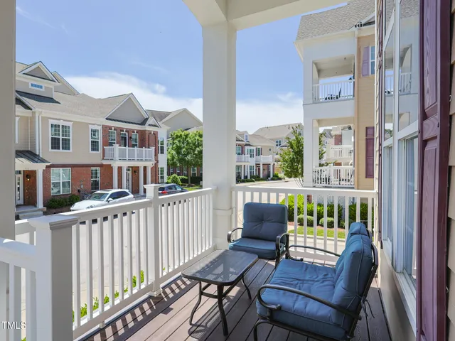 $375,000 | 10529 Sablewood Drive, Unit 116, Raleigh, NC 27617