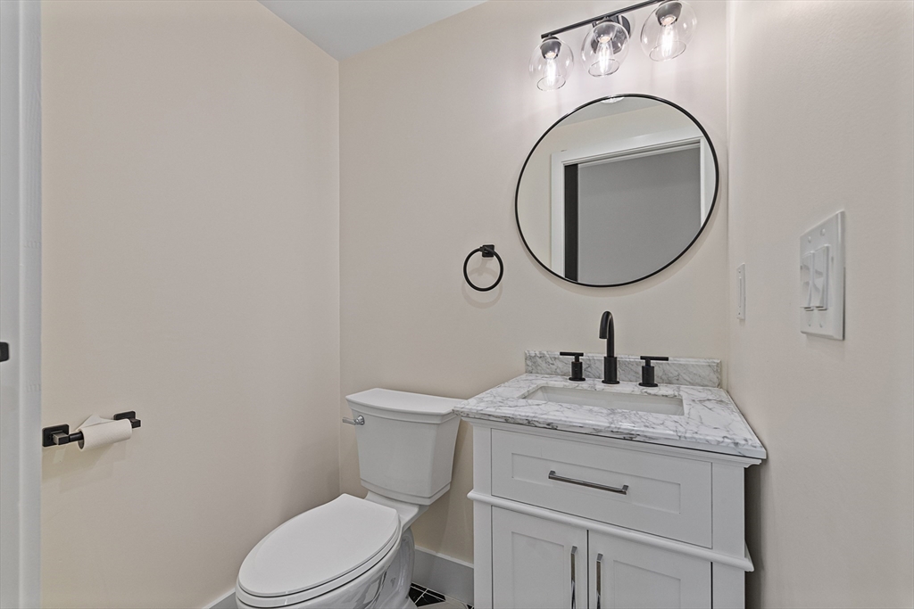 4 Eagleton Street Spencer, MA 01562 - Photo 8 of 32