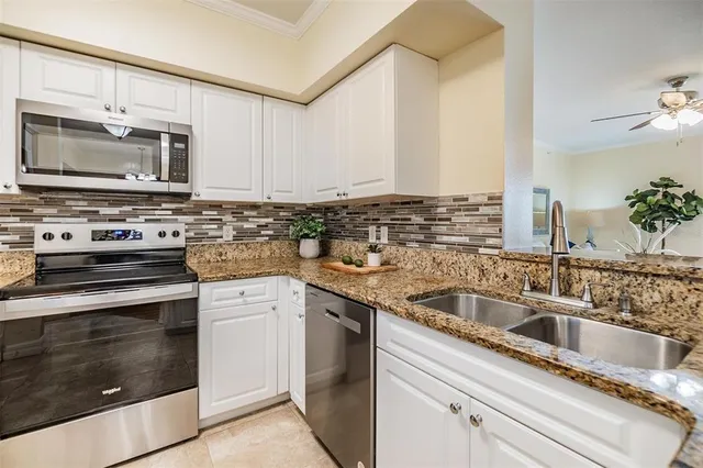 $300,000 | 4516 Seagull Drive, Unit 805, New Port Richey, FL 34652