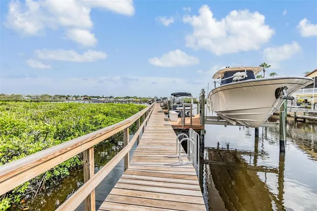 $300,000 | 4516 Seagull Drive, Unit 805, New Port Richey, FL 34652