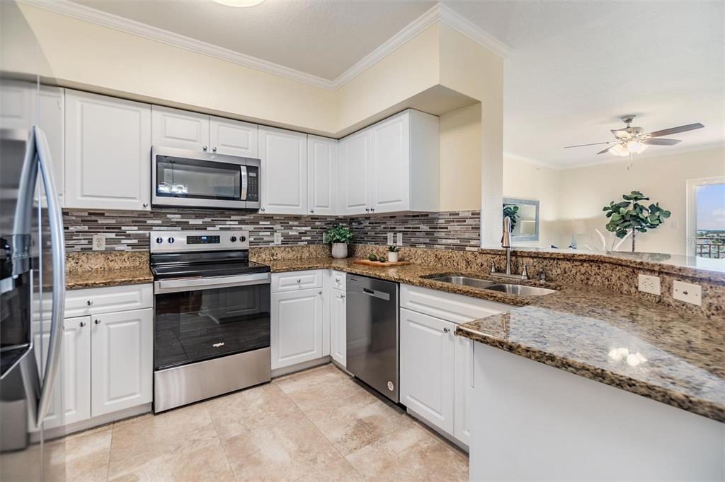 4516 Seagull Drive, Unit 805 New Port Richey, FL 34652 - Photo 10 of 33