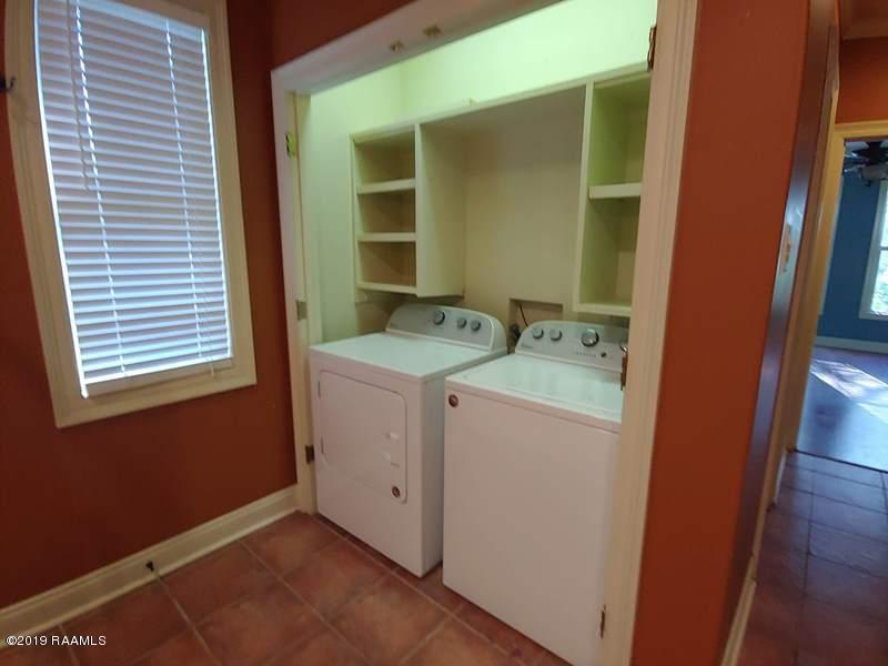 7176 Cemetery Road, Unit A St. Martinville, LA 70582 - Photo 26 of 35 Gallery Image 26
