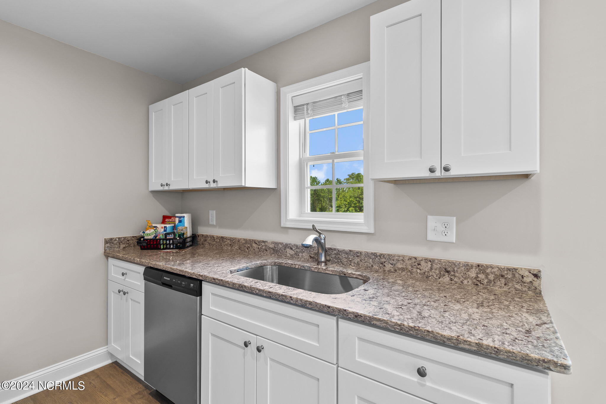 705 Gridiron Way Cameron, NC 28326 - Photo 16 of 29 11-web-or-mls-2B5A1311