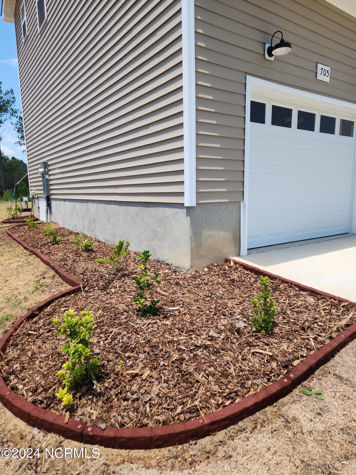 705 Gridiron Way Cameron, NC 28326 - Photo 4 of 29 20240618_134414