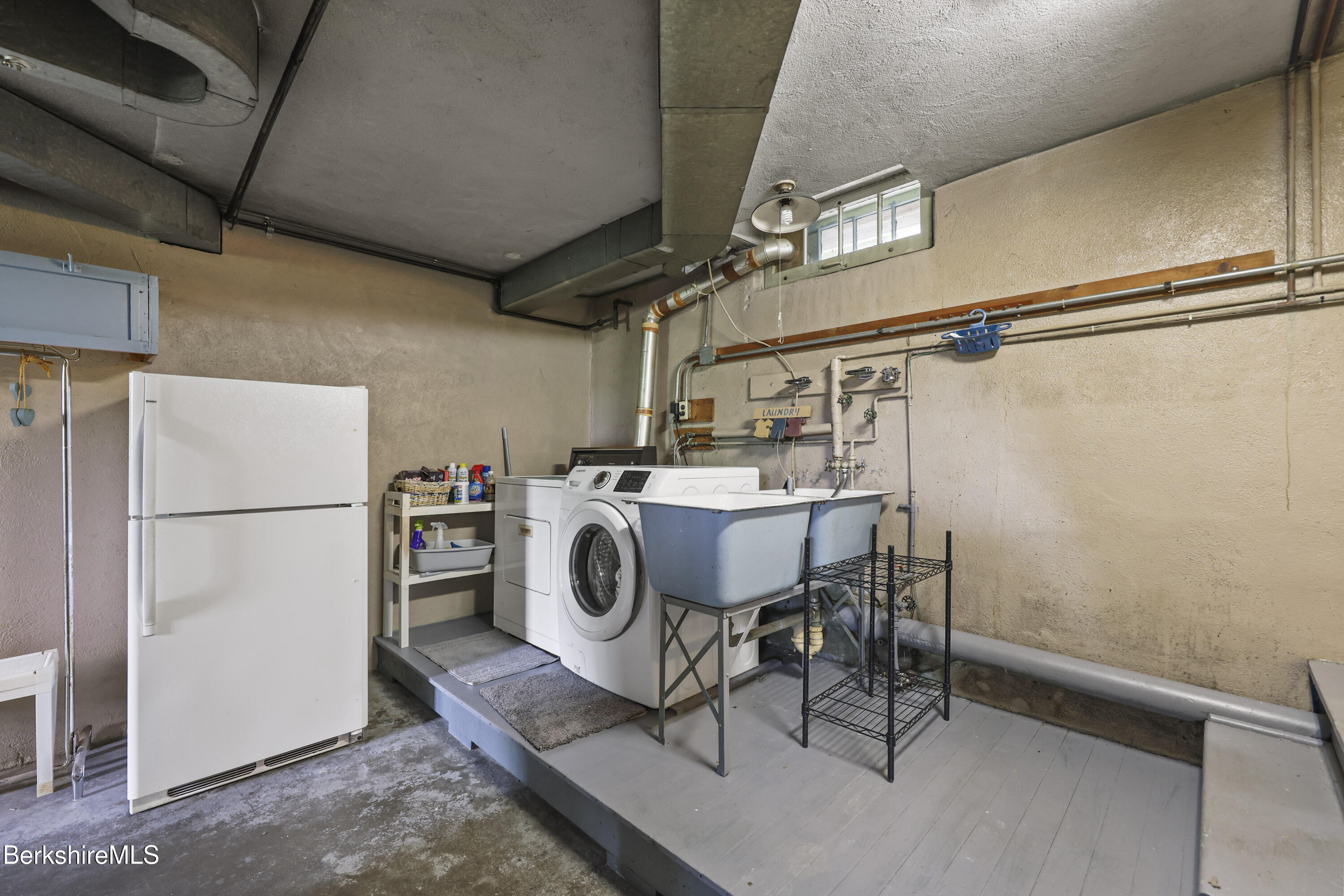 44 Jason Street Pittsfield, MA 01201 - Photo 28 of 41 Lower Level