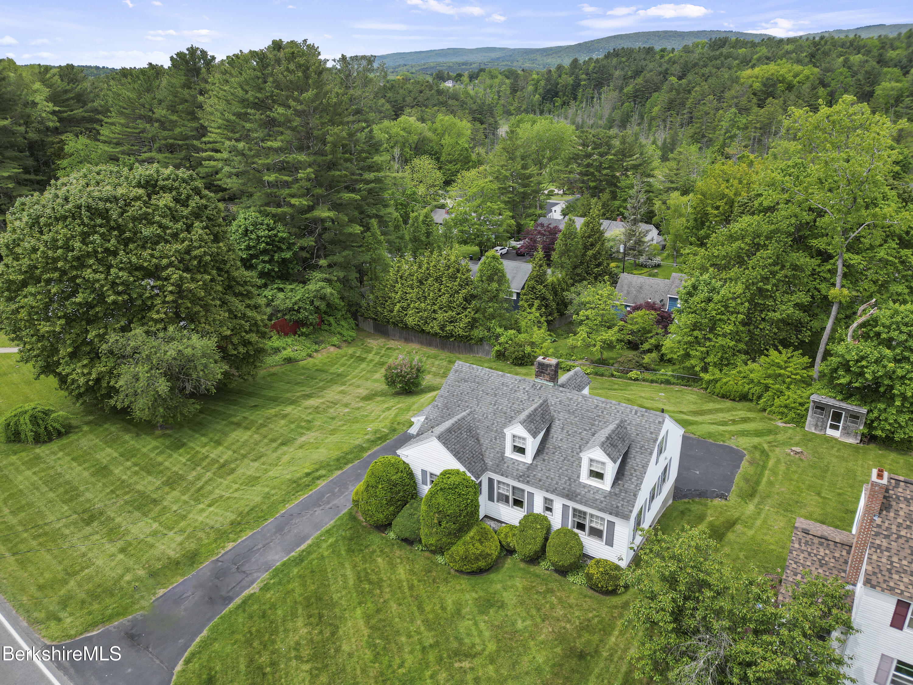 44 Jason Street Pittsfield, MA 01201 - Photo 38 of 41 Aerial View