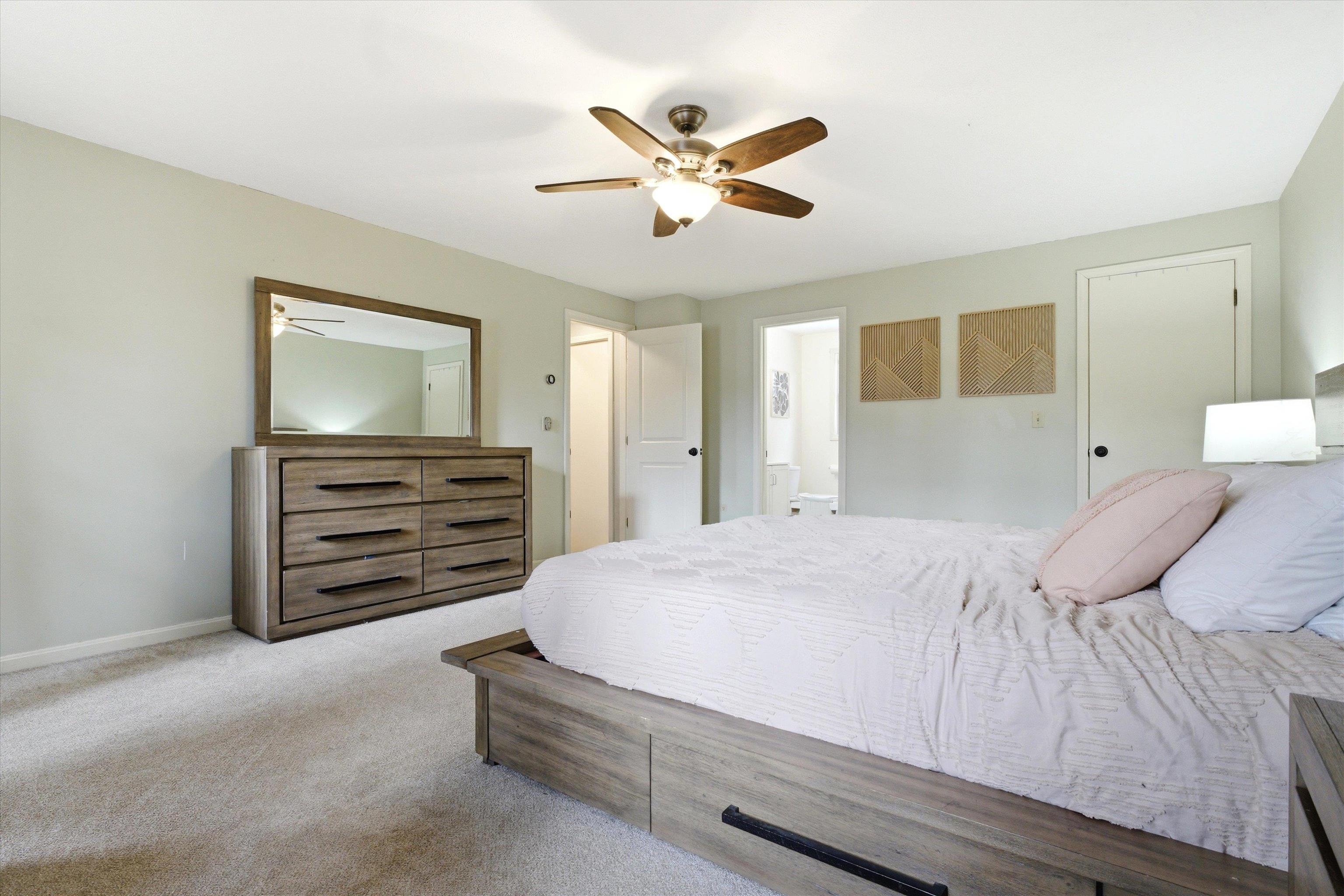 409 Hackett Hill Road Hooksett, NH 03106 - Photo 23 of 52