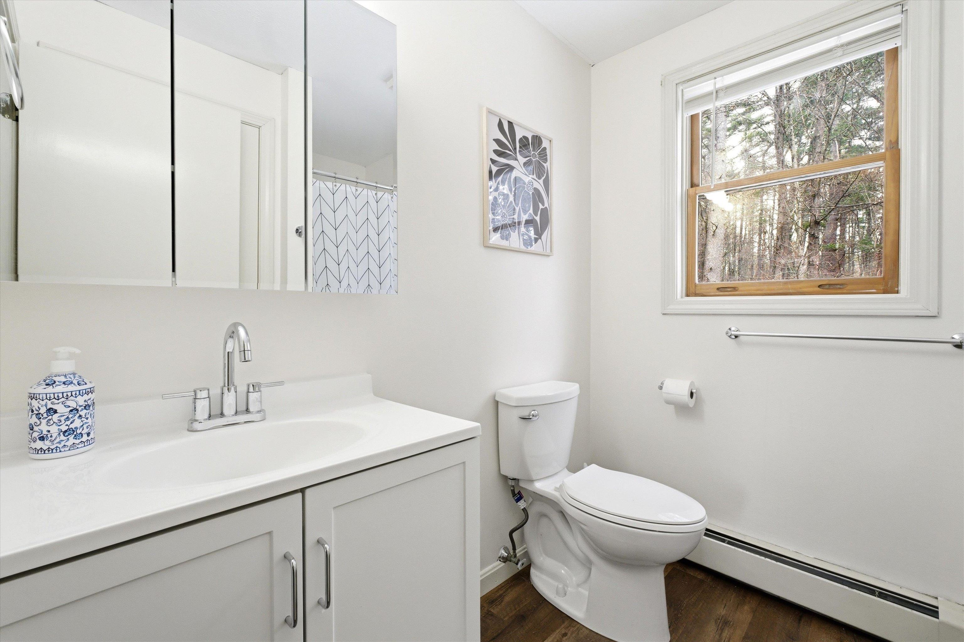 409 Hackett Hill Road Hooksett, NH 03106 - Photo 24 of 52