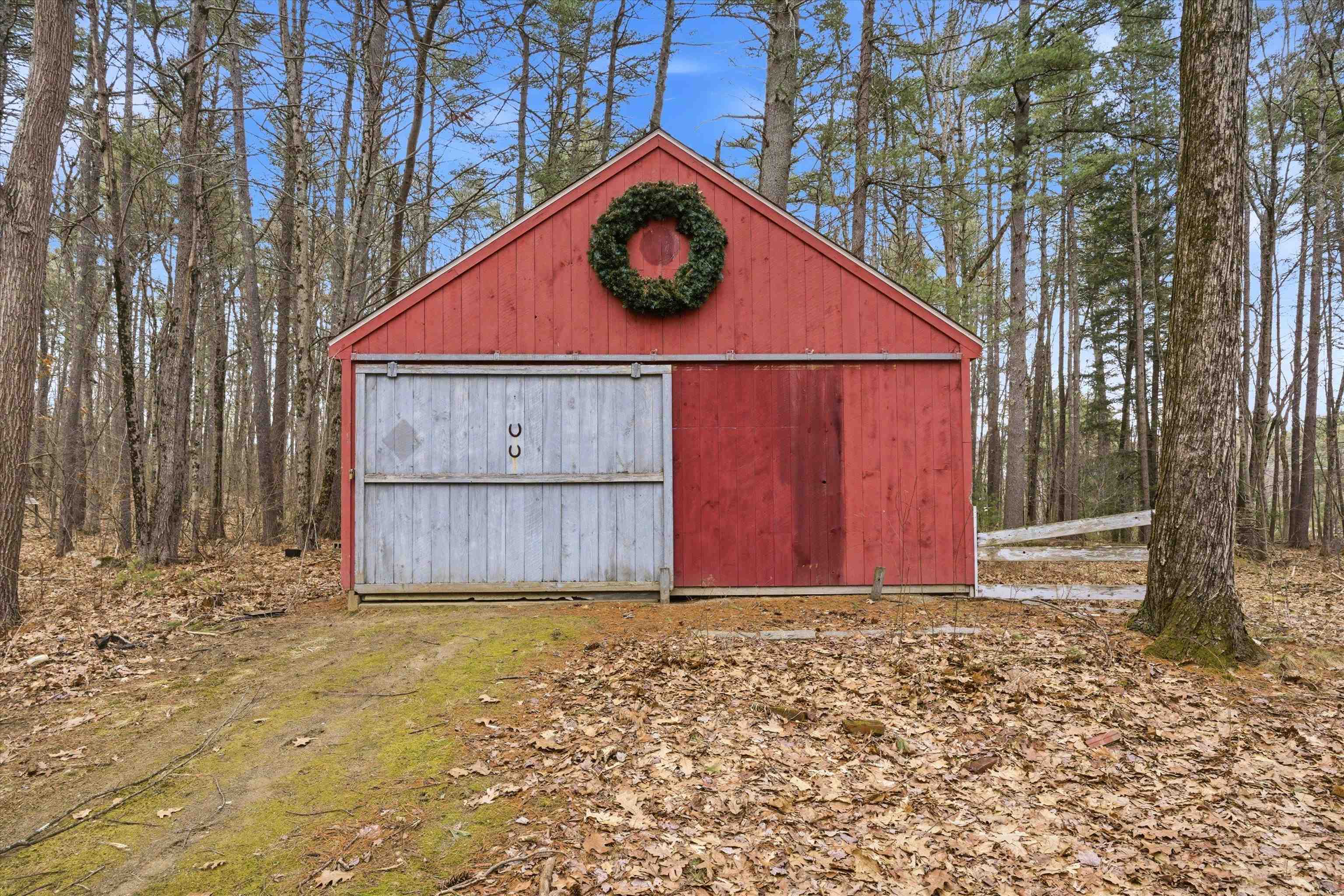 409 Hackett Hill Road Hooksett, NH 03106 - Photo 42 of 52