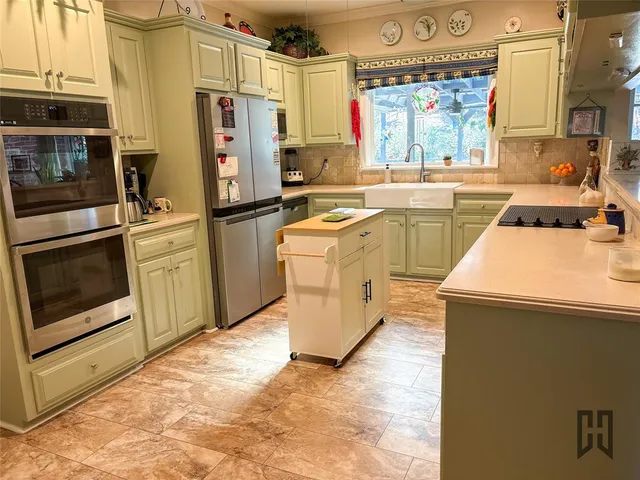 $270,000 | 701 Forest Drive, Homer, LA 71040