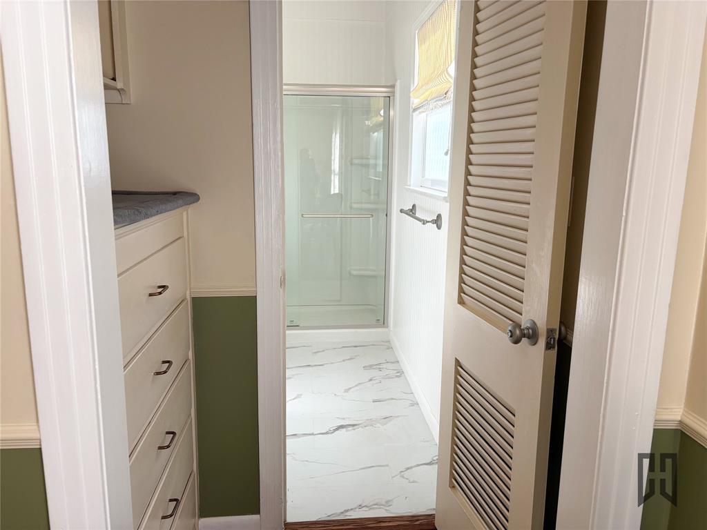 701 Forest Drive Homer, LA 71040 - Photo 23 of 34 2nd Primary ensuite